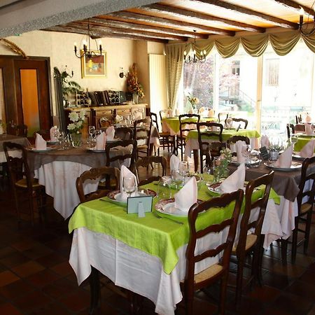 Hotel Restaurant Des Deux Vallees Entraygues-sur-Truyere Exterior photo